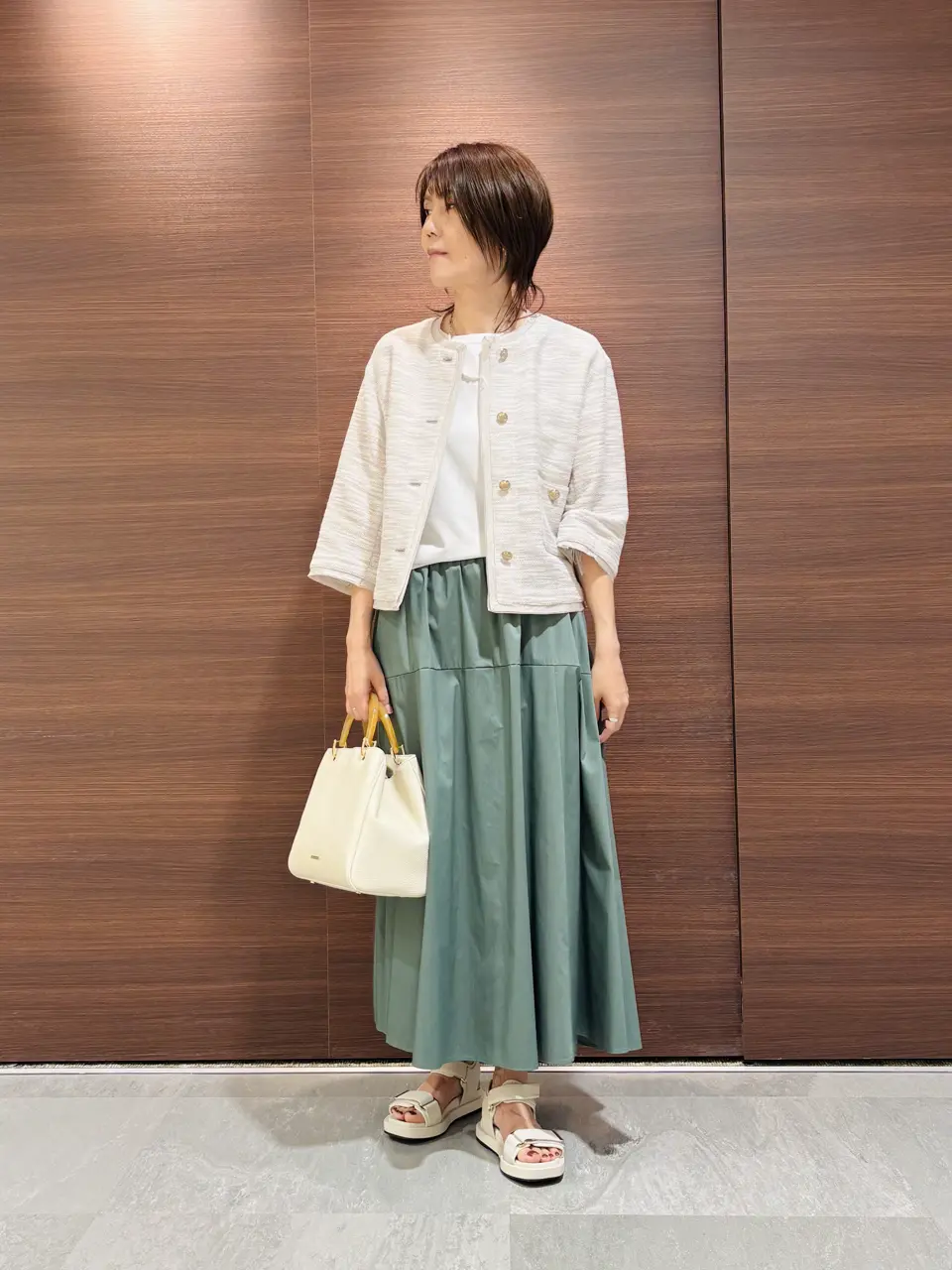 23区 スタッフ  コーディネート画像