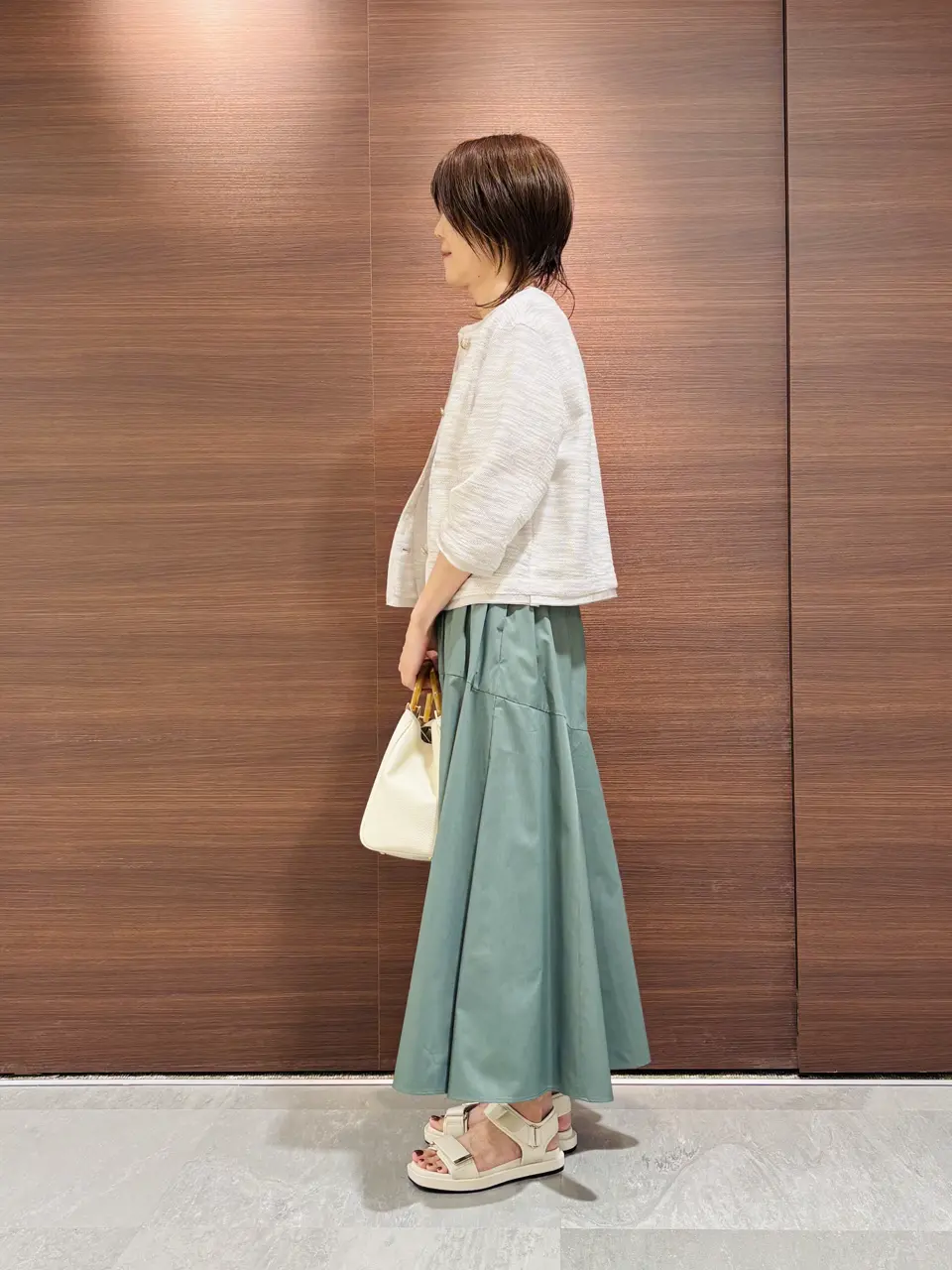 23区 スタッフ  コーディネート画像