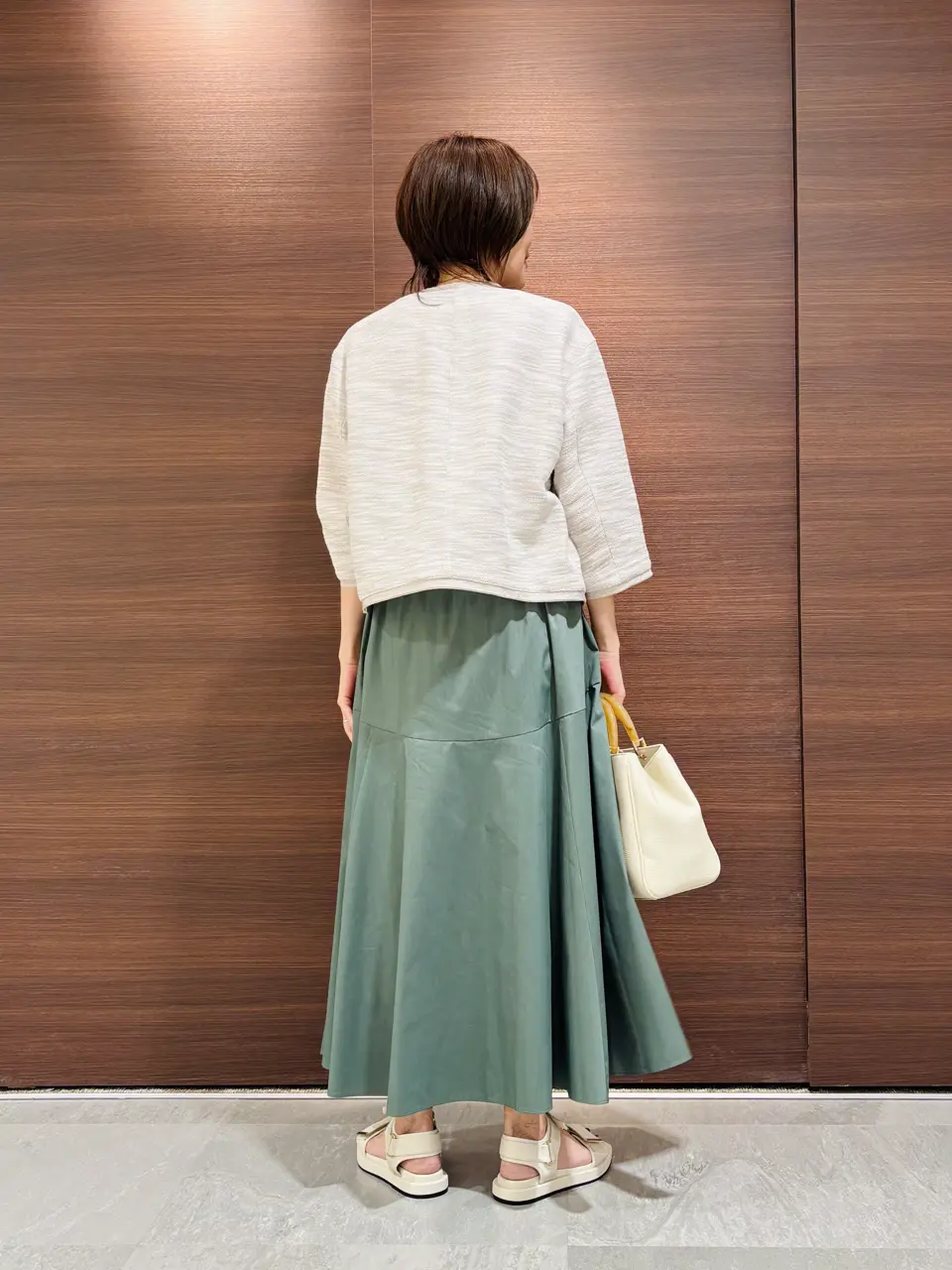 23区 スタッフ  コーディネート画像