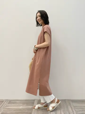 23区 秋葉 コーディネート画像