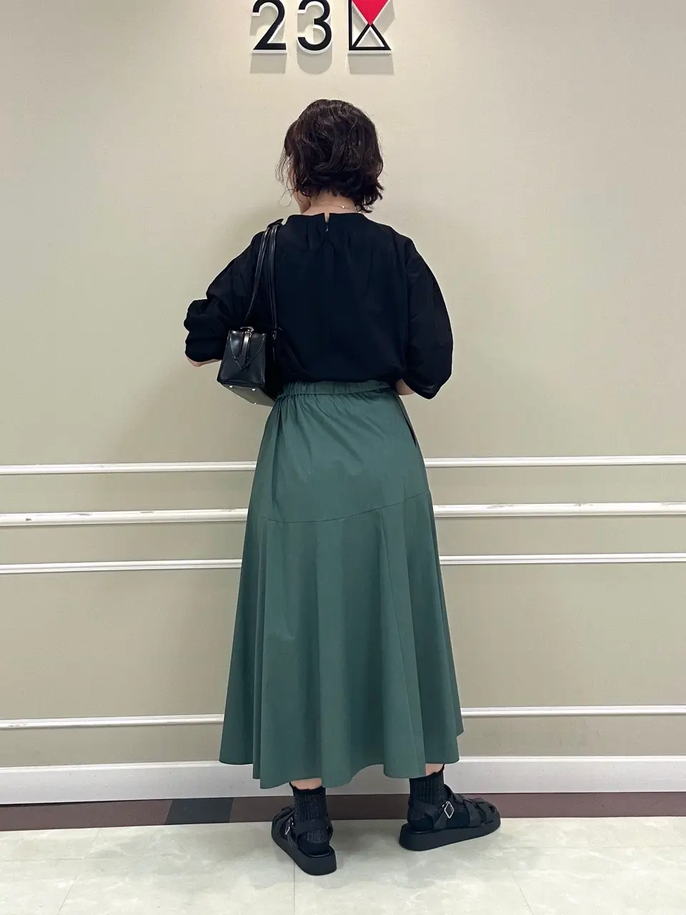 23区 助川 コーディネート画像