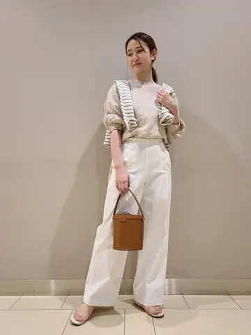 23区 スタッフ. コーディネート画像