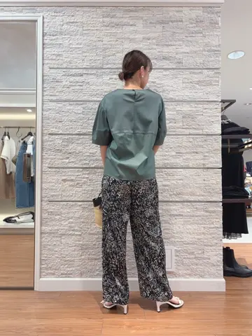 23区 犬塚 コーディネート画像