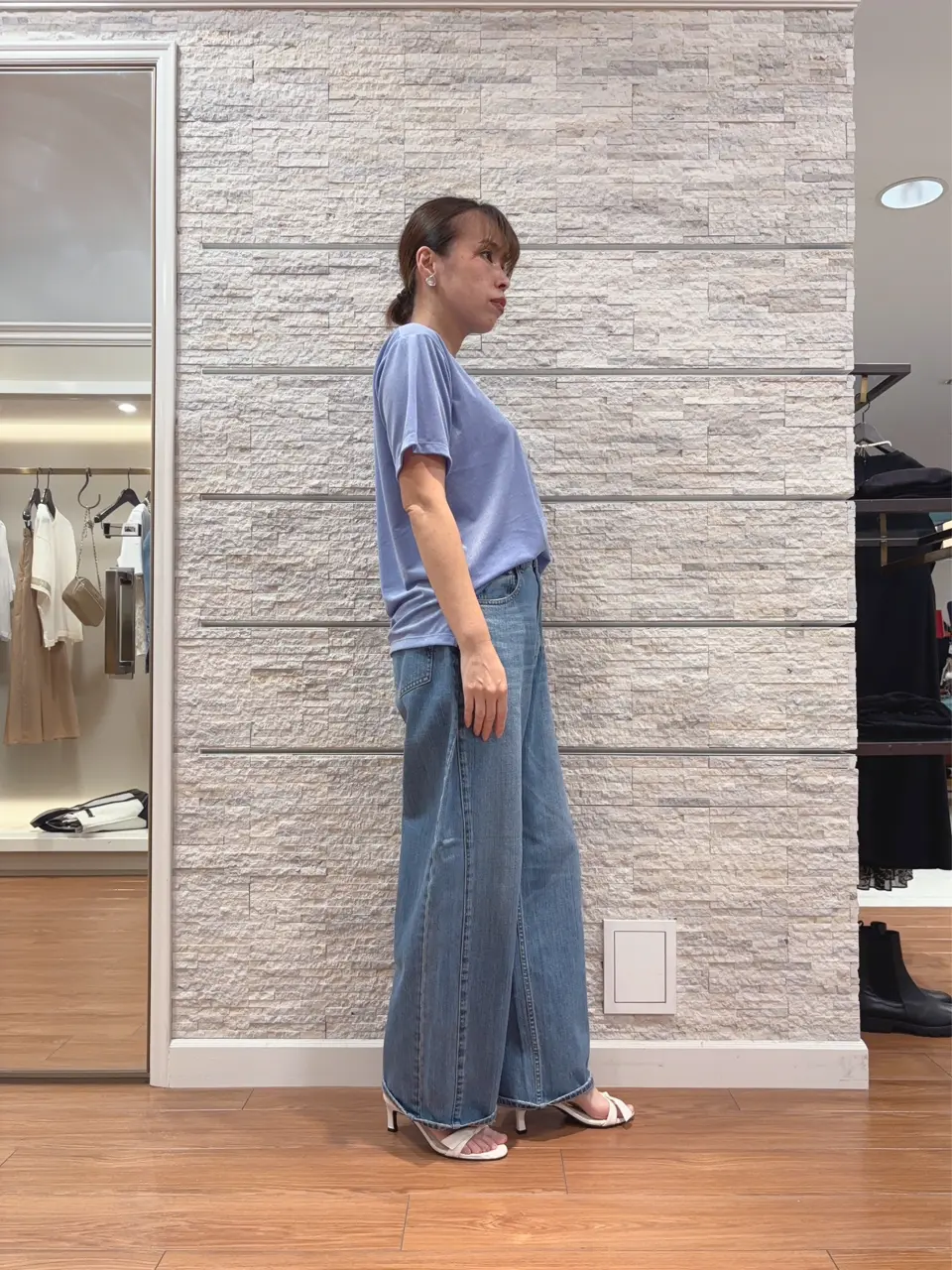 23区 犬塚 コーディネート画像