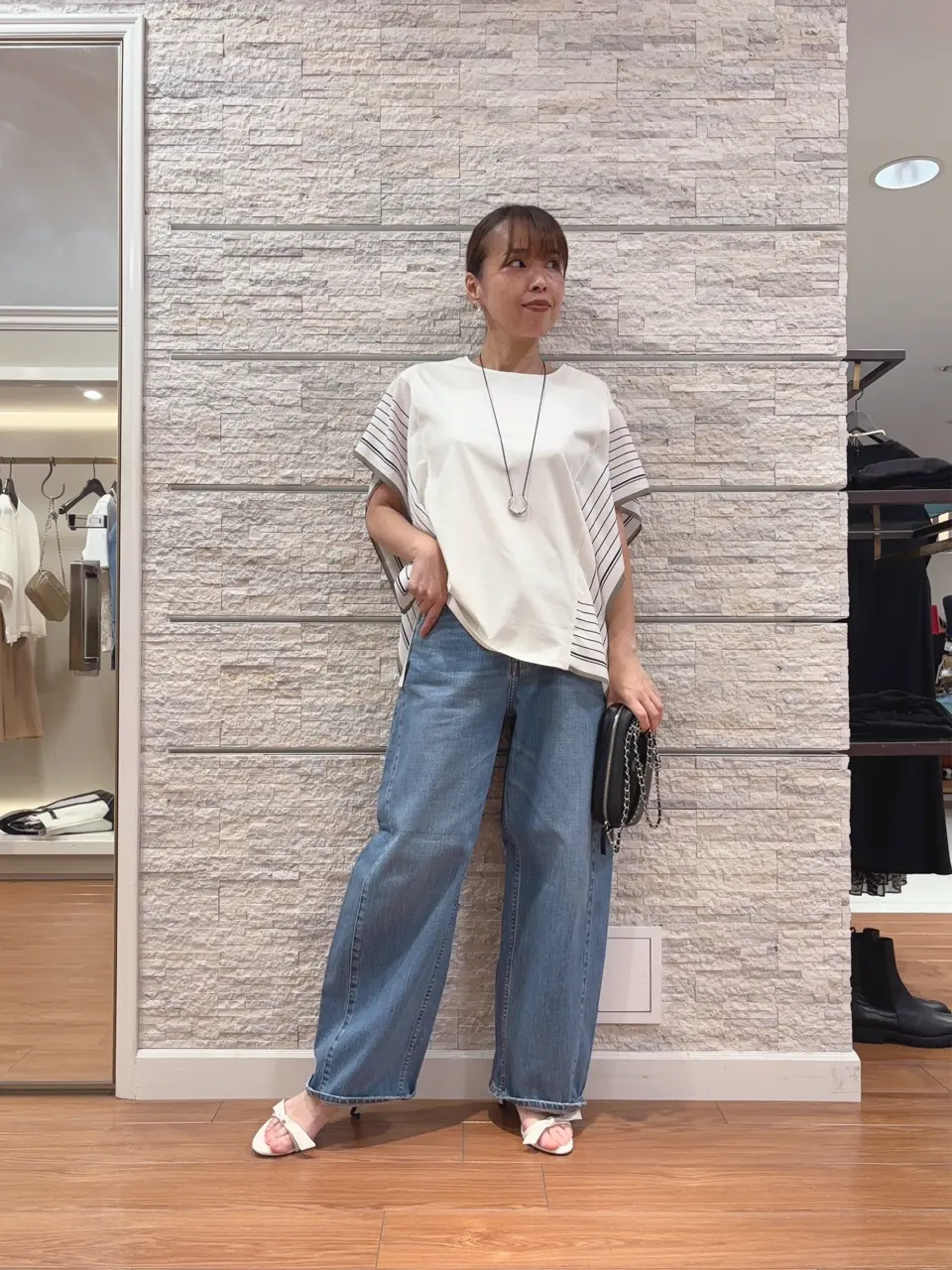 23区 犬塚 コーディネート画像