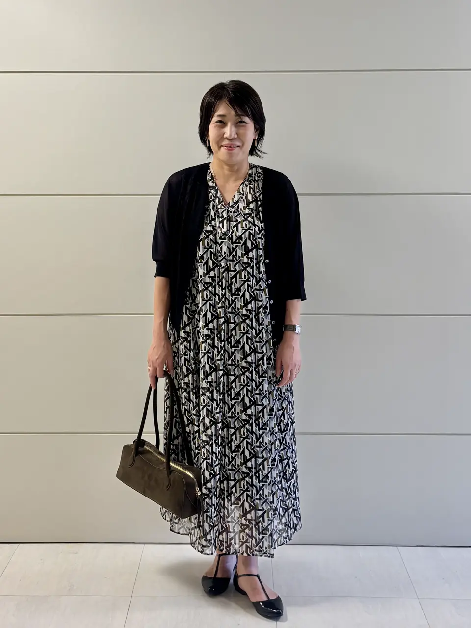  衛藤 コーディネート画像