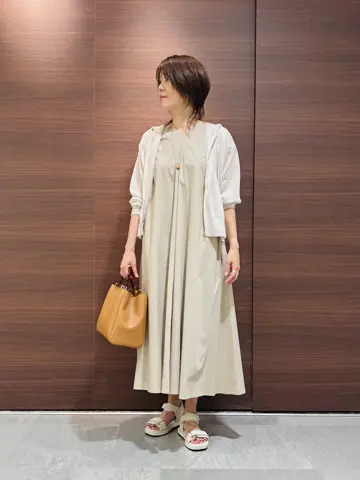 23区 スタッフ  コーディネート画像