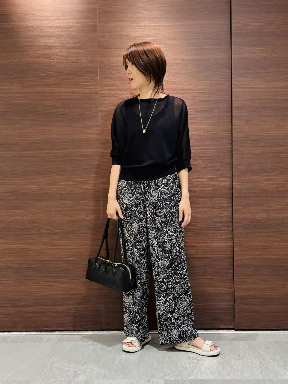 23区 スタッフ  コーディネート画像