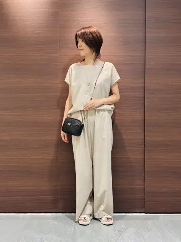 23区 スタッフ  コーディネート画像