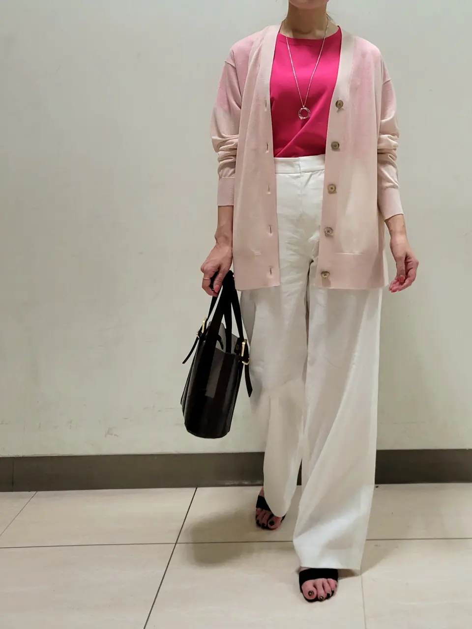 23区 濱地 コーディネート画像