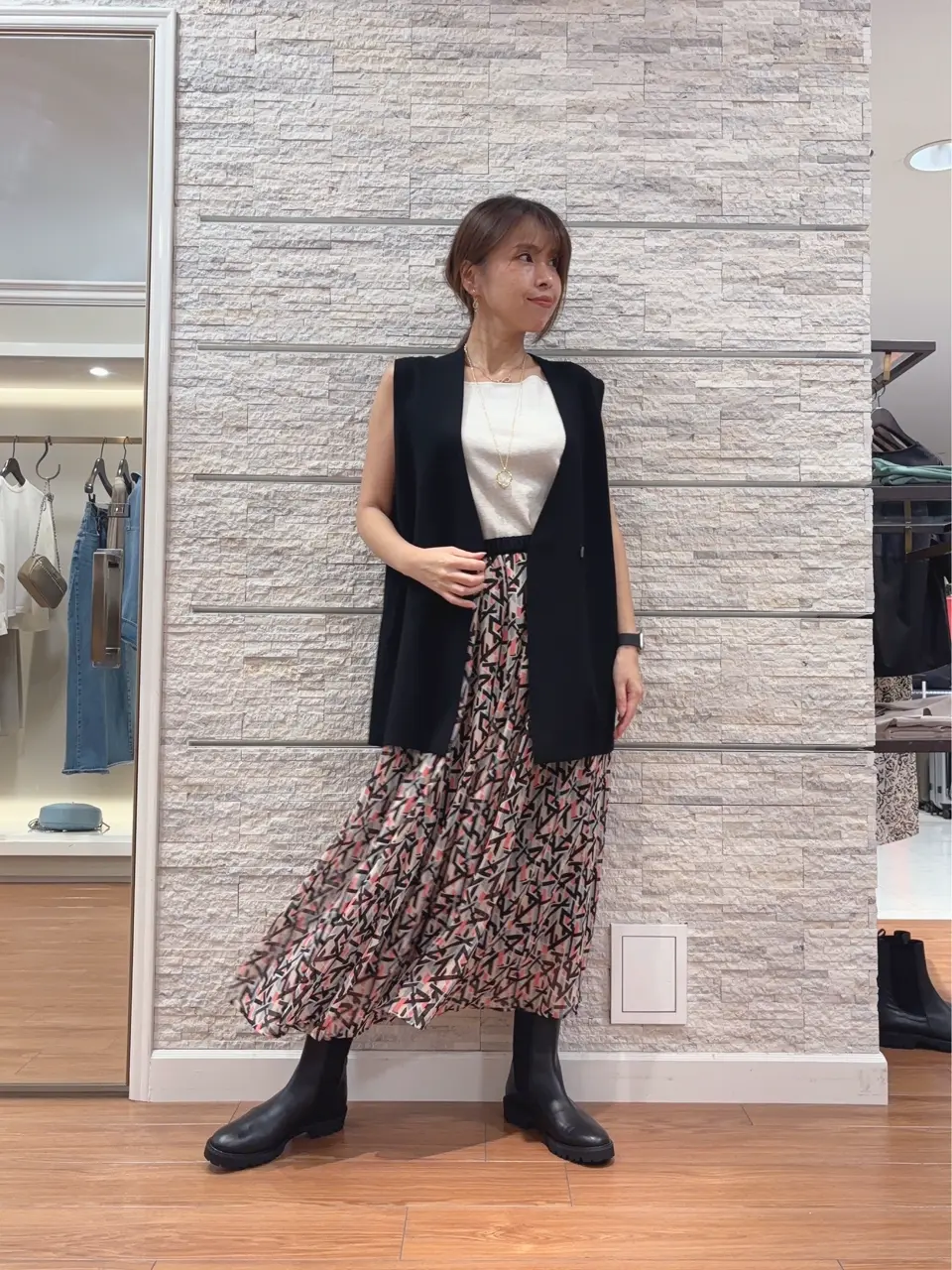 23区 犬塚 コーディネート画像