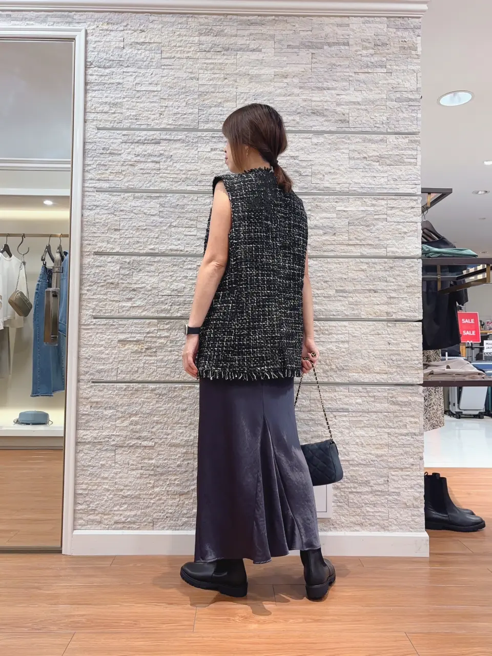 23区 犬塚 コーディネート画像