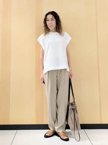 自由区 半澤 コーディネート画像