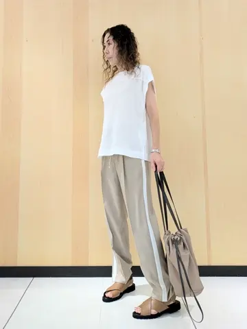 自由区 半澤 コーディネート画像