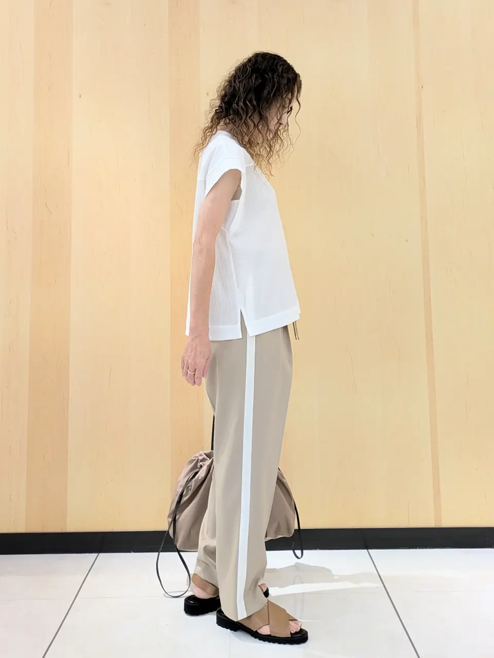 自由区 半澤 コーディネート画像