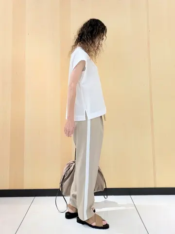 自由区 半澤 コーディネート画像