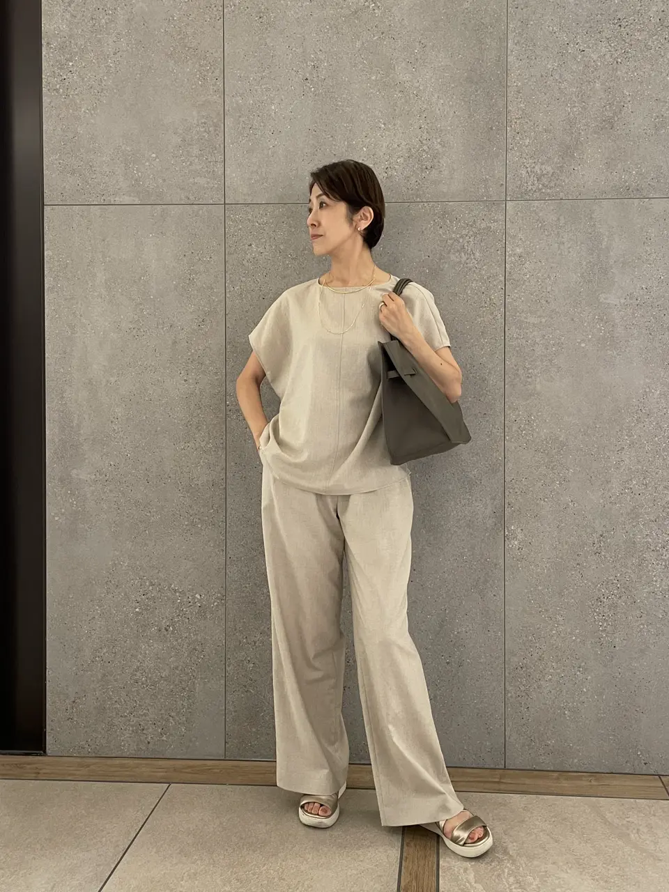  スタッフ コーディネート画像