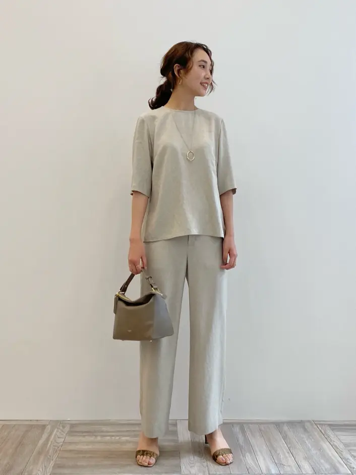 23区 秋葉 コーディネート画像