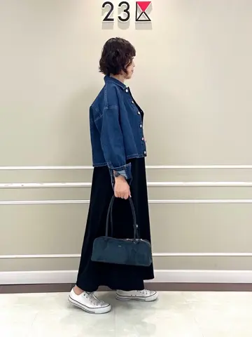 23区 助川 コーディネート画像