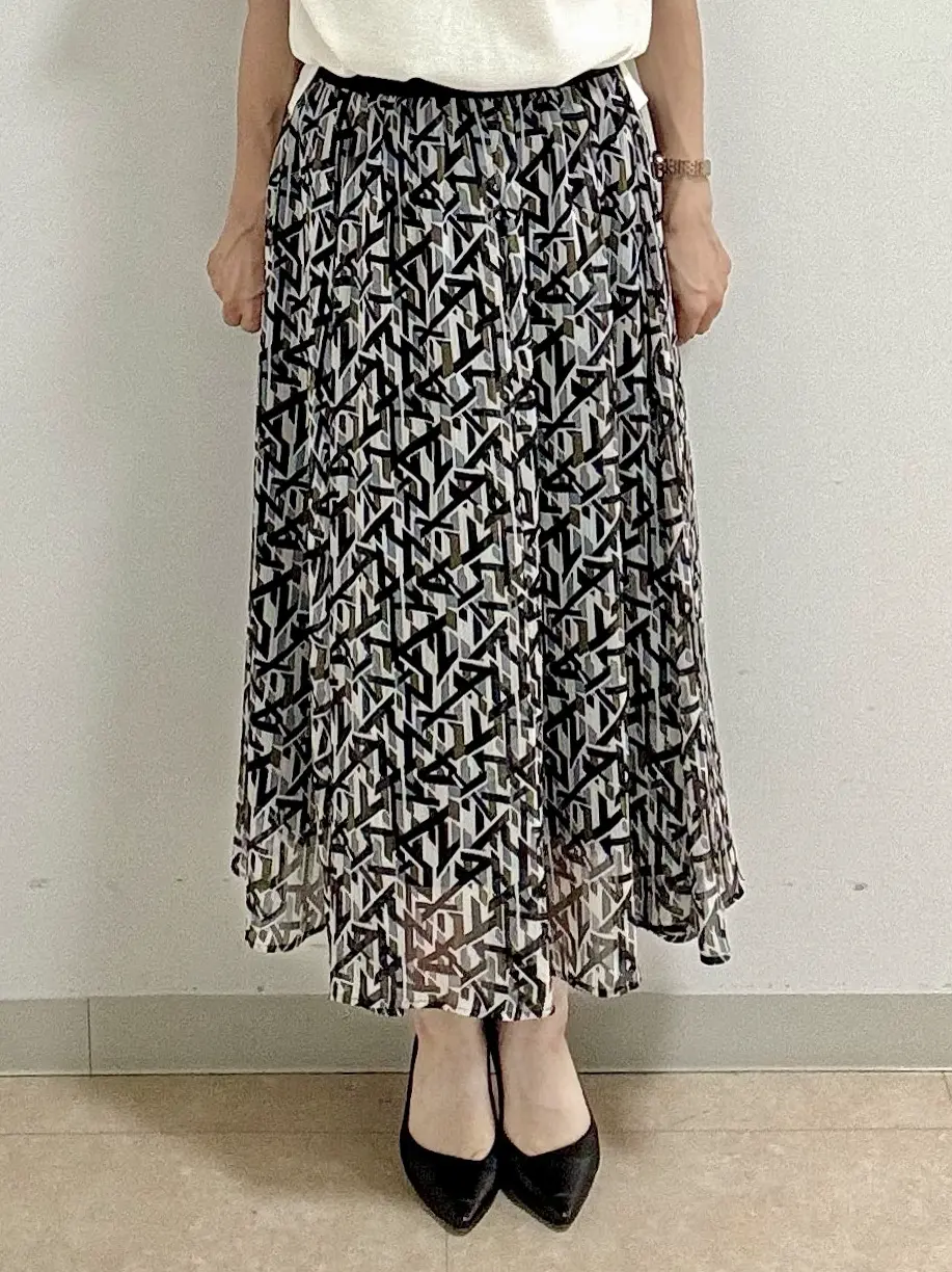 23区 S 宇井 コーディネート画像