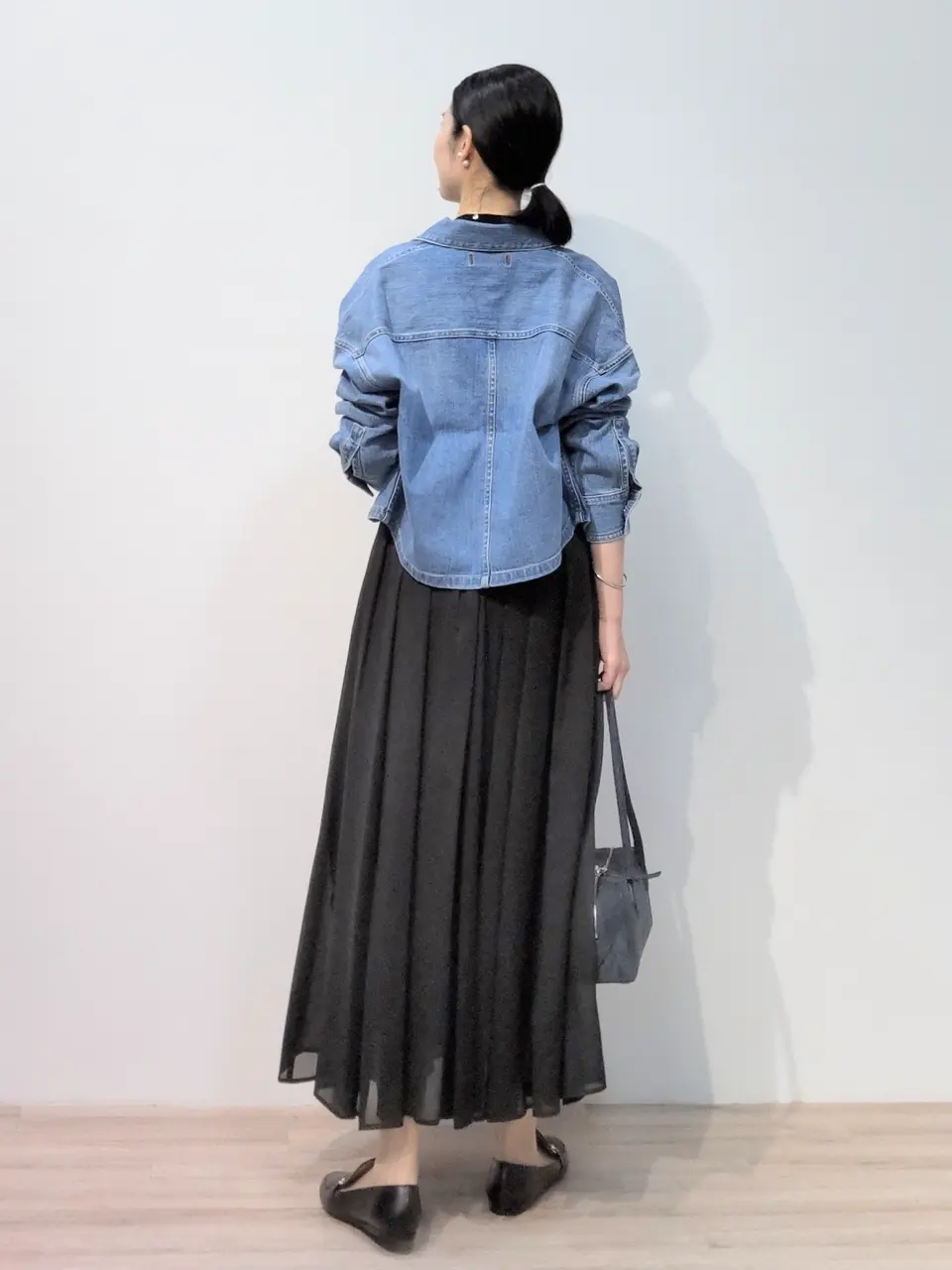 23区 虎走 コーディネート画像