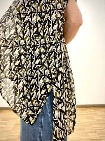 23区 武田 コーディネート画像