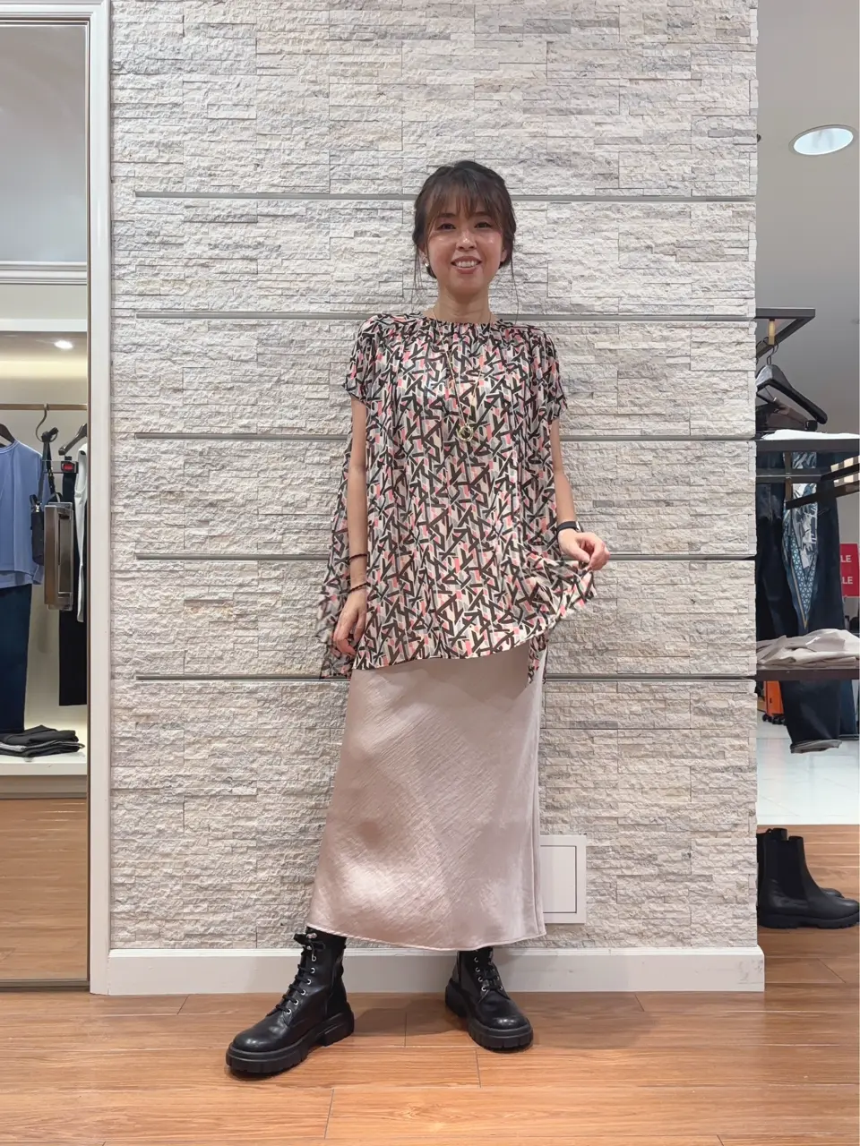 23区 犬塚 コーディネート画像