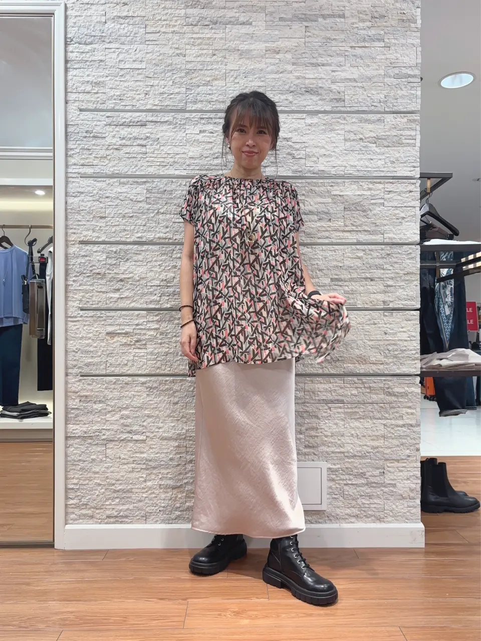 23区 犬塚 コーディネート画像