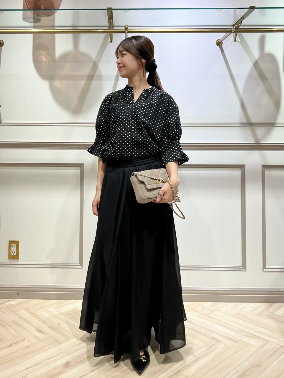 美品 23区 プリーツ ワンピース 光沢 ビジュー ブラック Mサイズ Aライン 楽天市場】23区（ワンピース｜レディースファッション）の通販