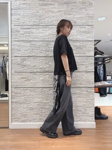 23区 犬塚 コーディネート画像