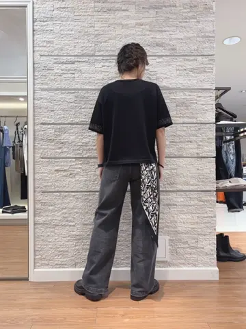 23区 犬塚 コーディネート画像