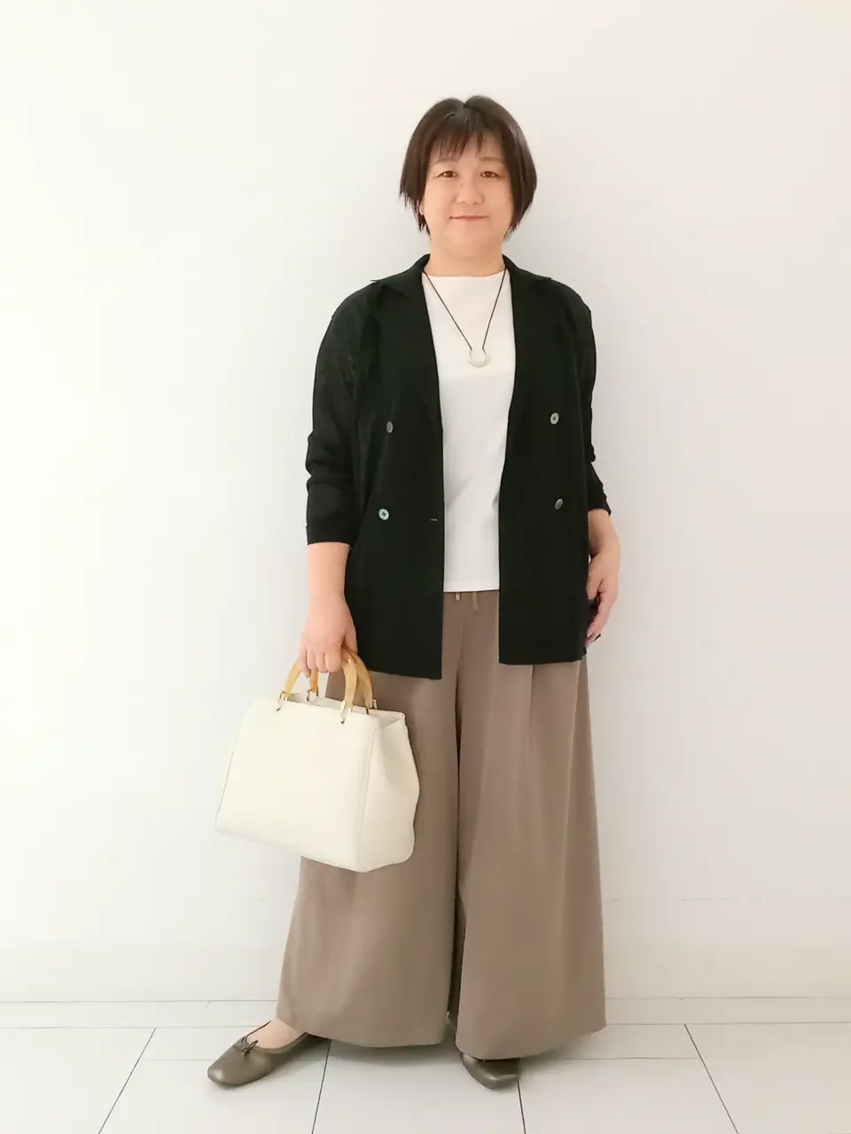 23区 影 コーディネート画像