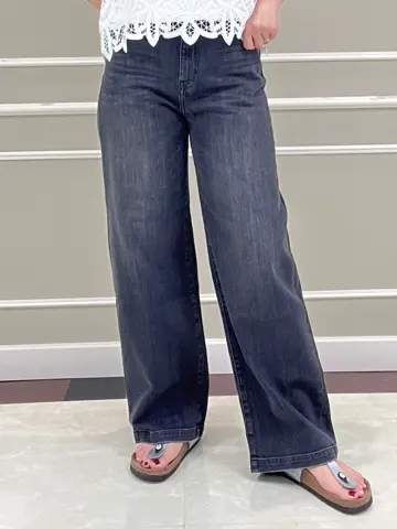 23区 石川 コーディネート画像