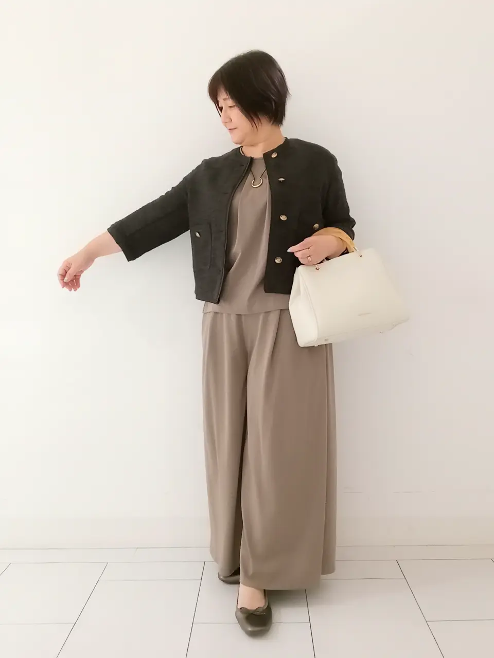 23区 影 コーディネート画像