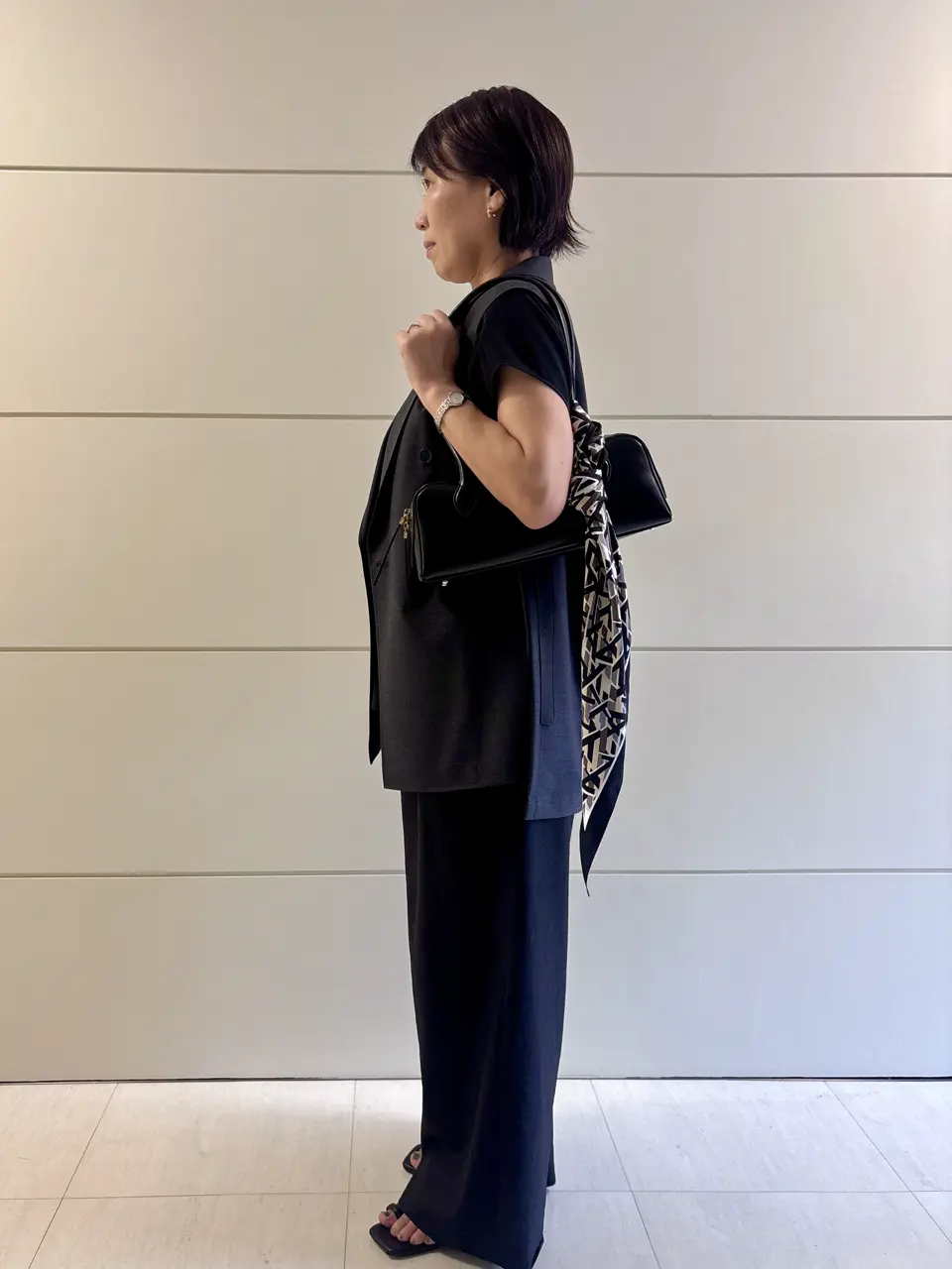 23区 衛藤 コーディネート画像