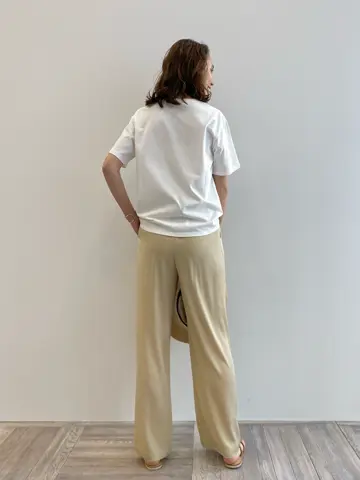 23区 秋葉 コーディネート画像