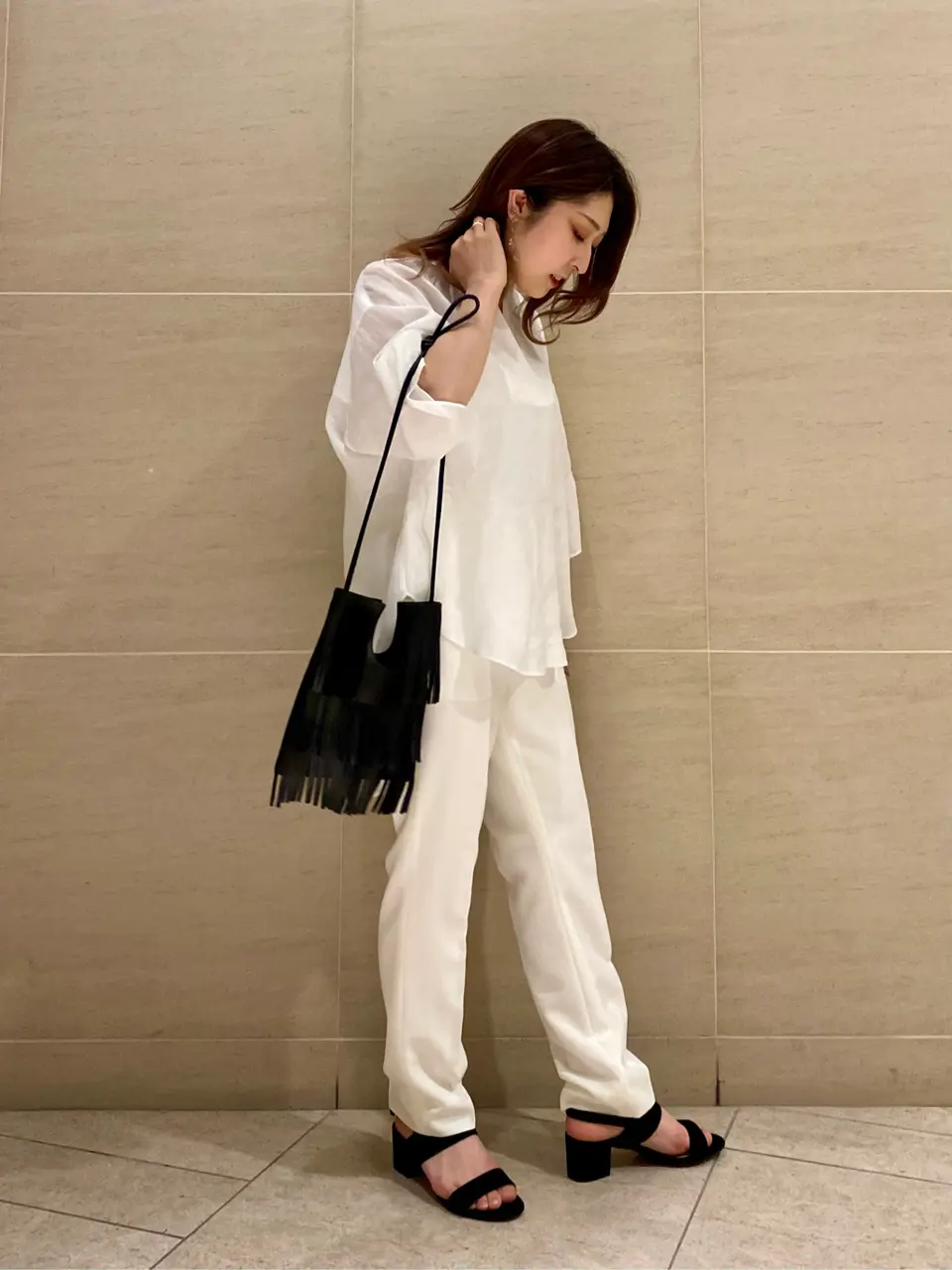  スタッフy コーディネート画像