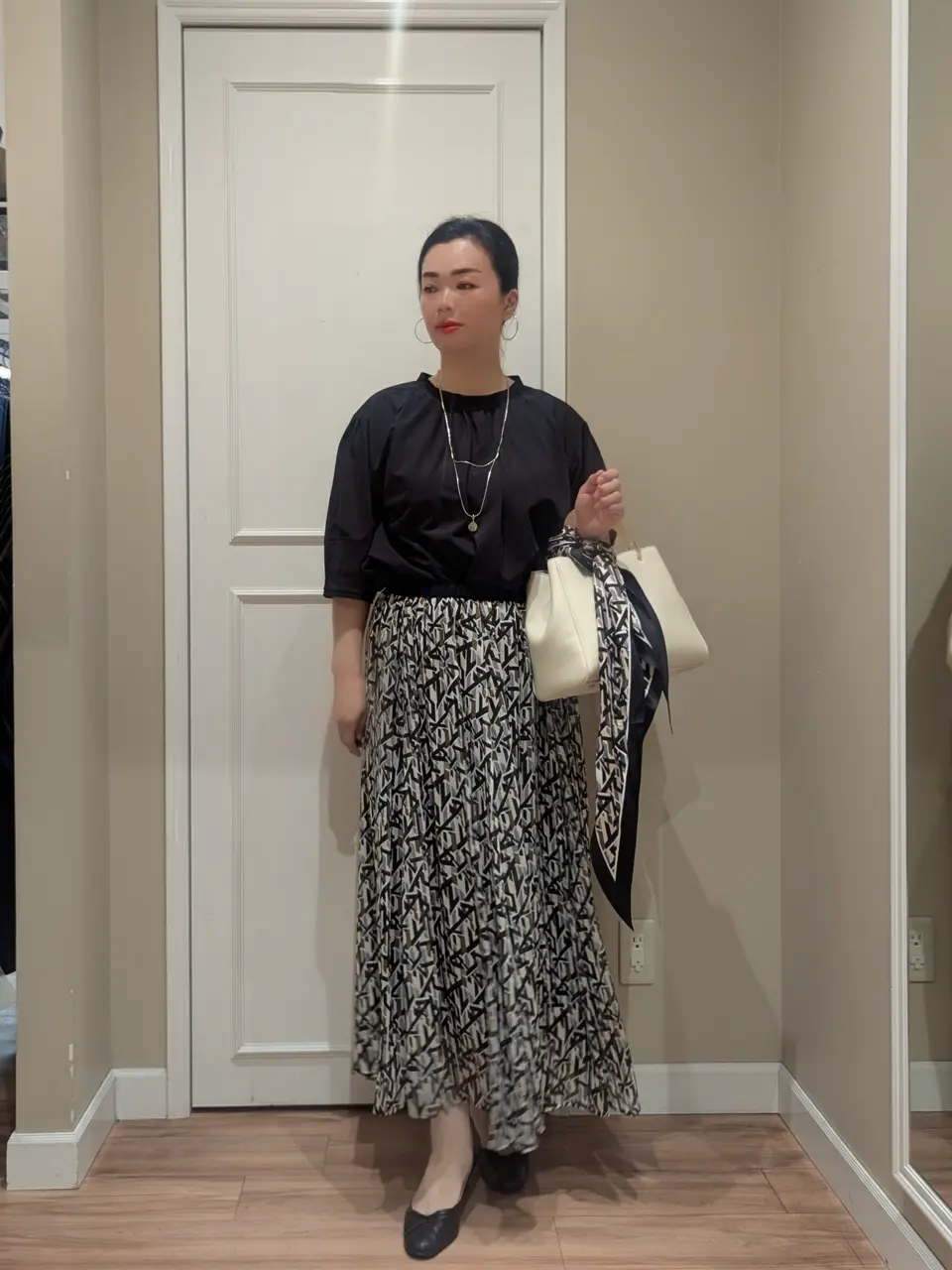 23区 L スタッフn コーディネート画像