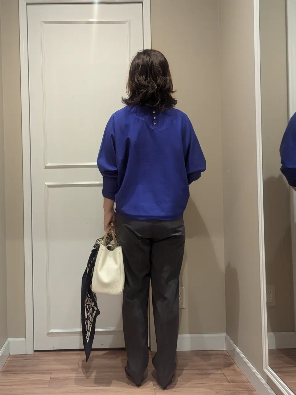 23区 L スタッフn コーディネート画像