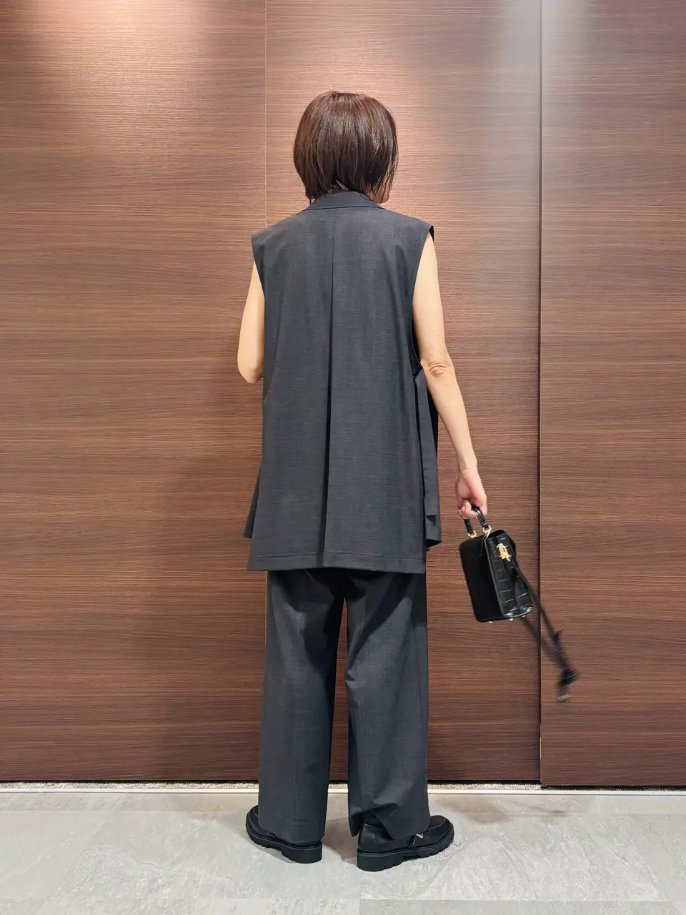 23区 スタッフ  コーディネート画像