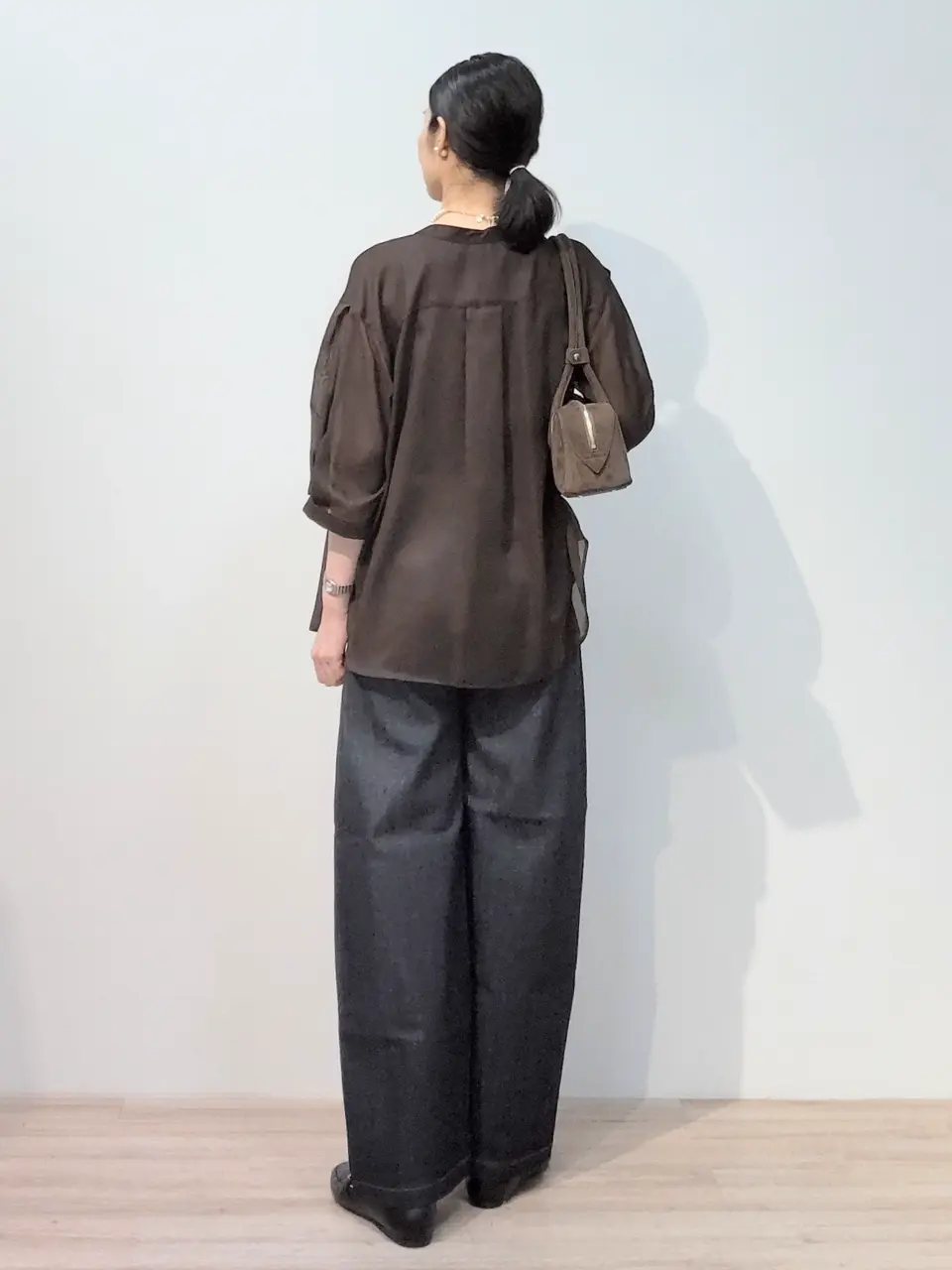 23区 虎走 コーディネート画像