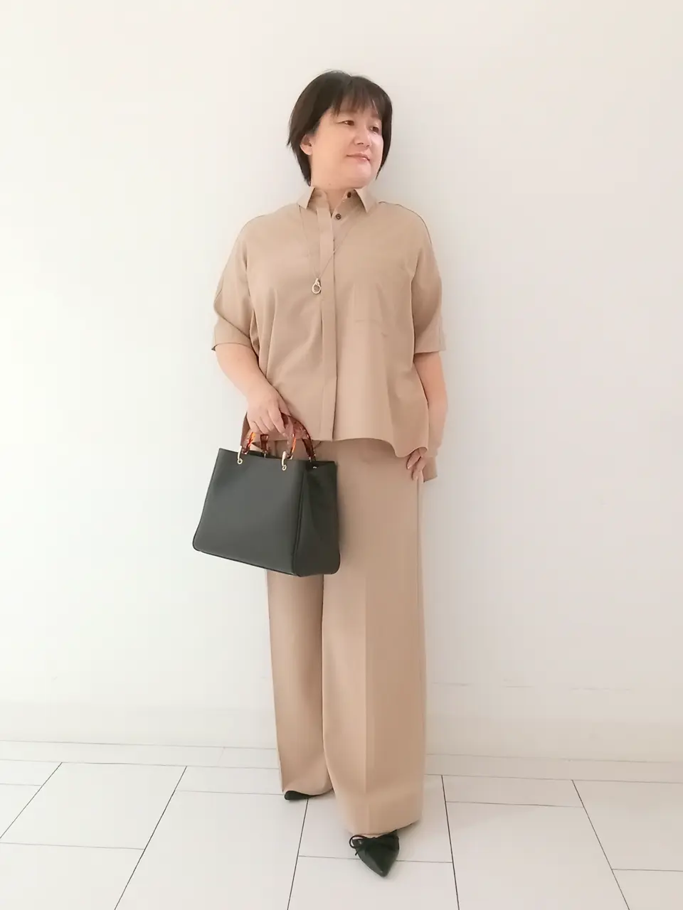 23区 影 コーディネート画像