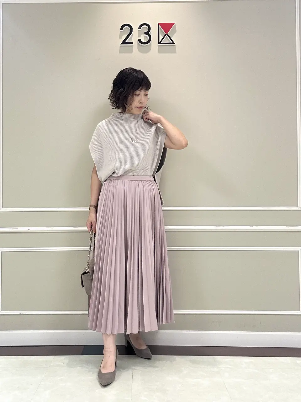 23区 助川 コーディネート画像