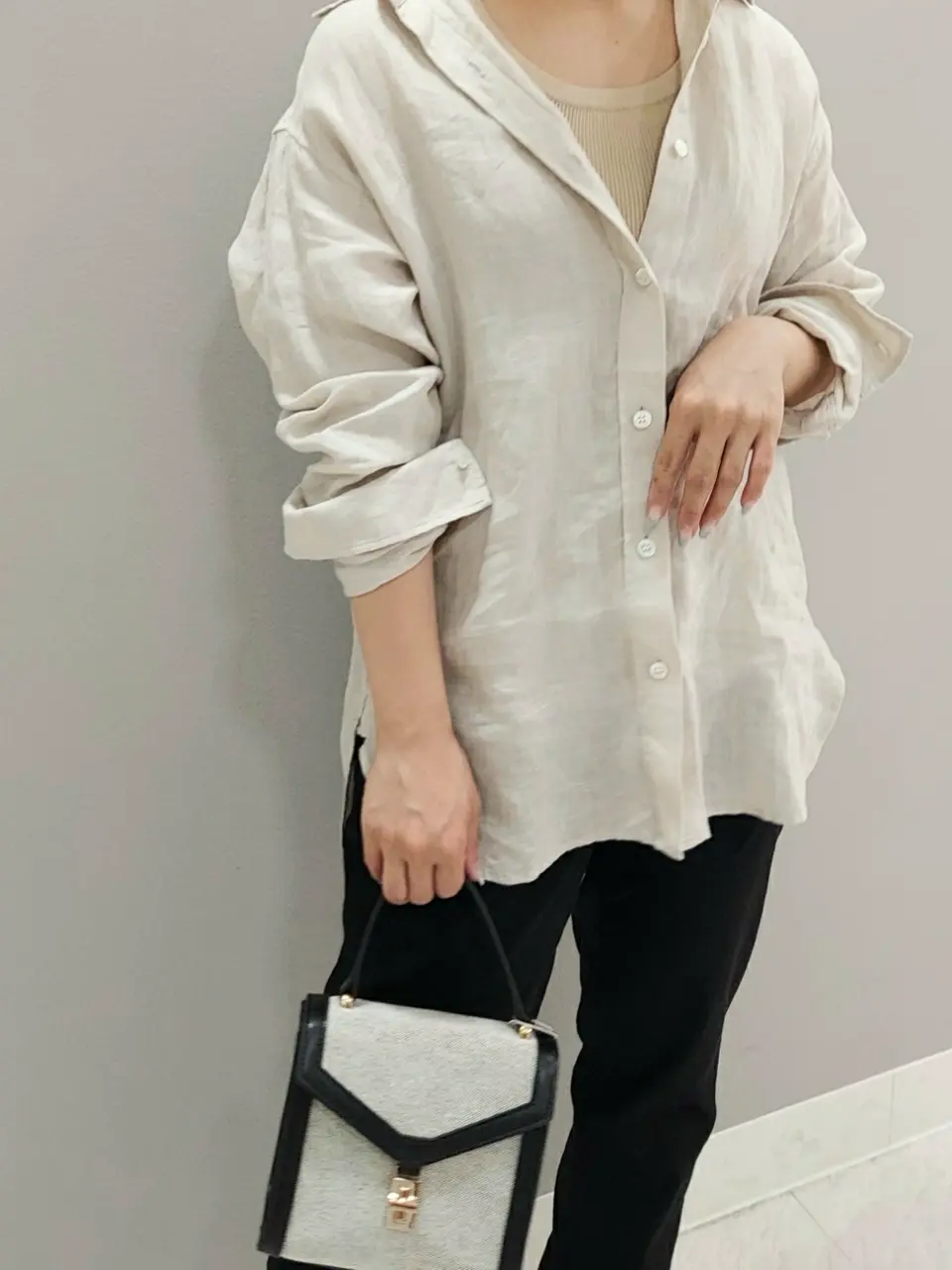 23区 阿多 コーディネート画像