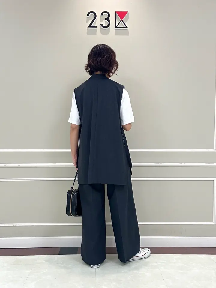 23区 助川 コーディネート画像