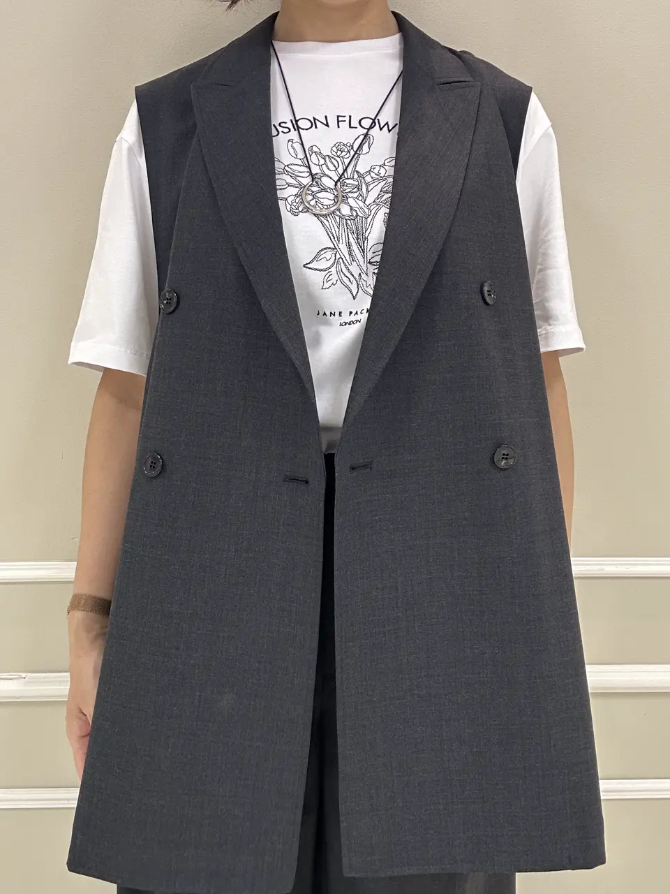 23区 助川 コーディネート画像