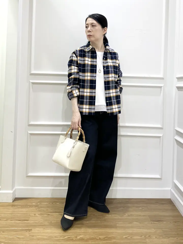 J.PRESS LADIES スタッフ コーディネート画像