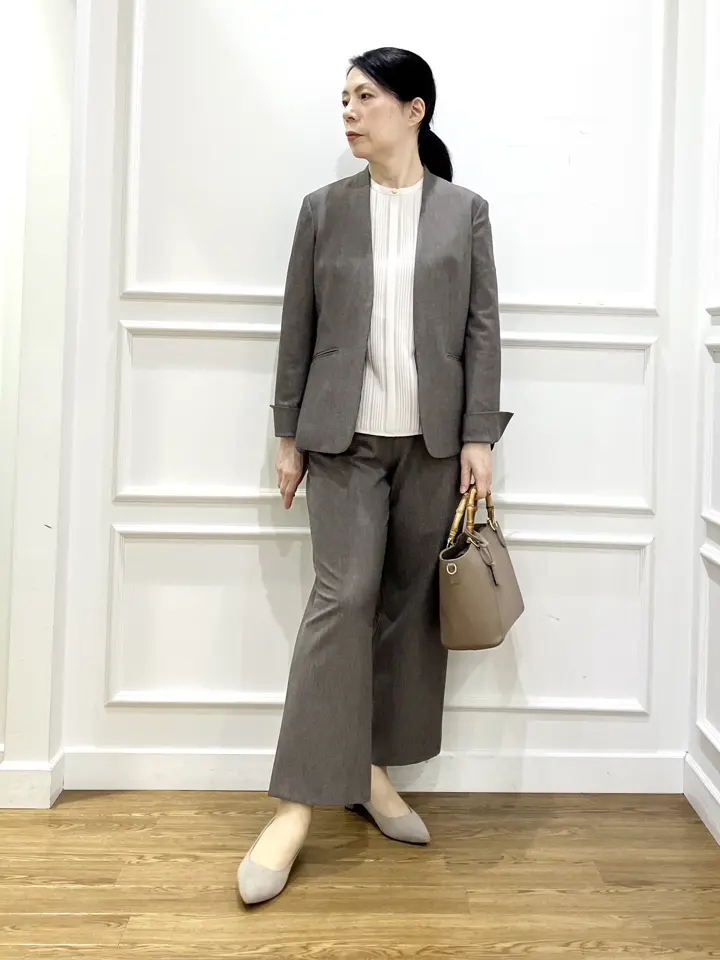 J.PRESS LADIES スタッフ コーディネート画像