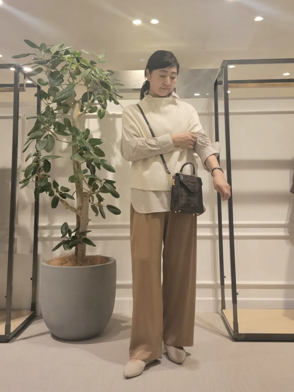 23区 新保 コーディネート画像