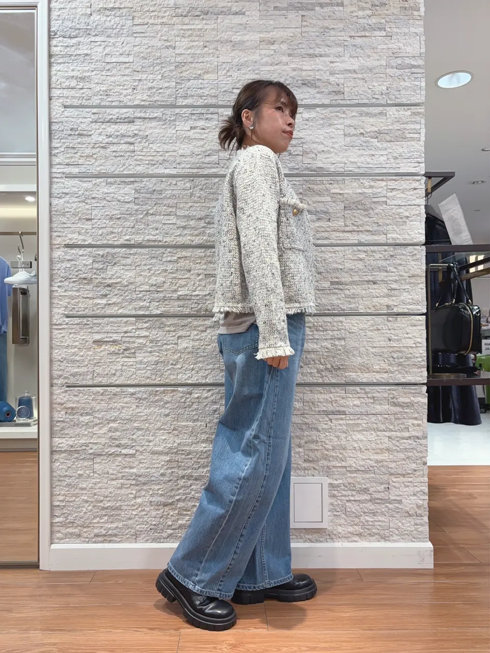 23区 犬塚 コーディネート画像